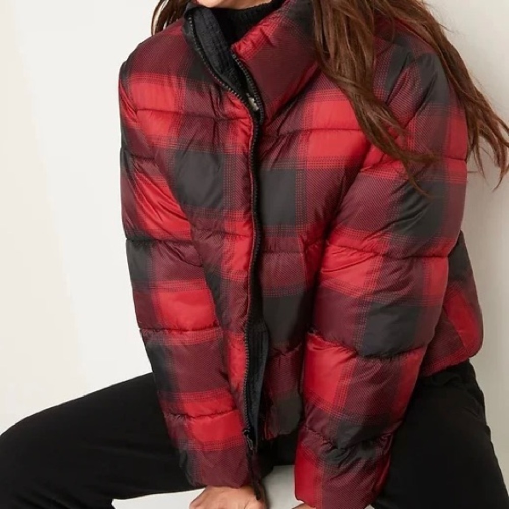 Old Navy Water-Resistant Frost Free Red Buffalo Plaid Short Puffer Jacket